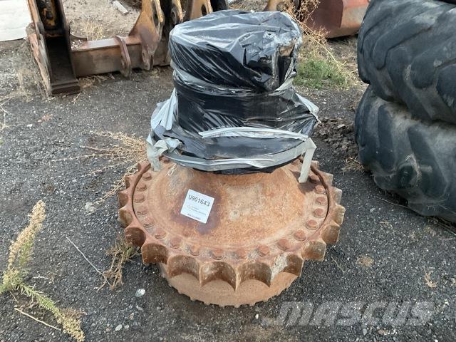 CAT D10N Transportas - Kita