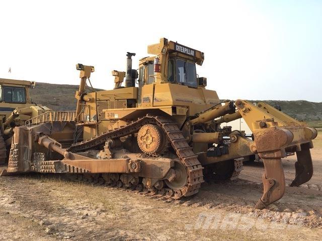 CAT D10R Vikšriniai buldozeriai