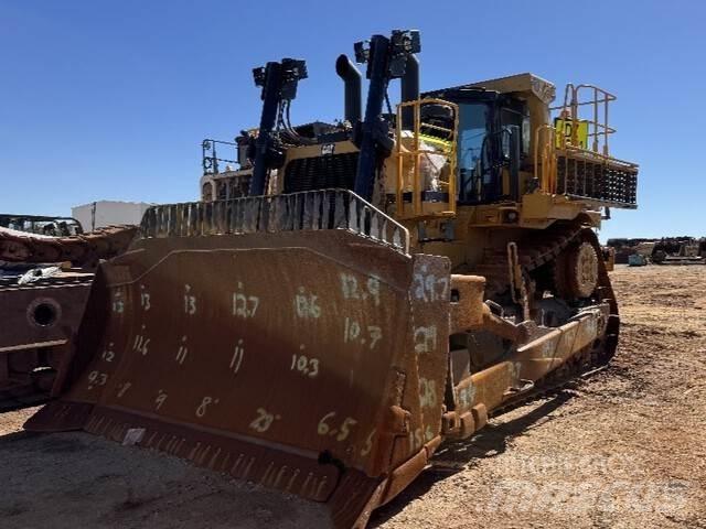 CAT D10T2 Vikšriniai buldozeriai