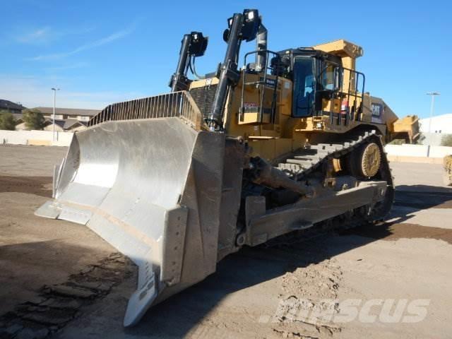 CAT D10T2 Vikšriniai buldozeriai