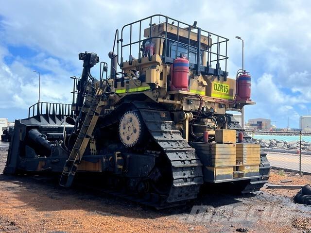 CAT D11T Vikšriniai buldozeriai