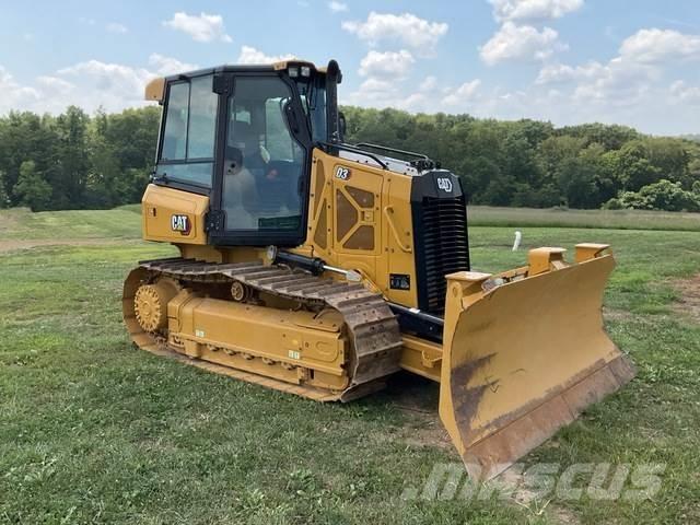 CAT D3 XL Vikšriniai buldozeriai