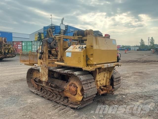 CAT D4E 20 vamzdžių klotuvų buldozeriai
