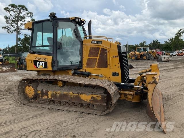 CAT D5K2 LGP Vikšriniai buldozeriai