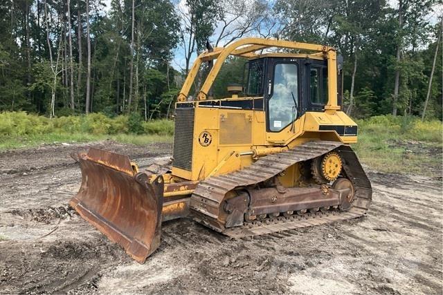 CAT D5M LGP Vikšriniai buldozeriai