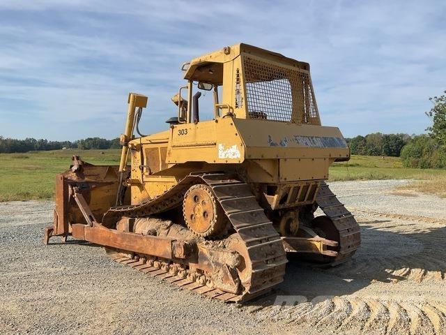 CAT D6H Vikšriniai buldozeriai