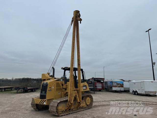 CAT D6k vamzdžių klotuvų buldozeriai