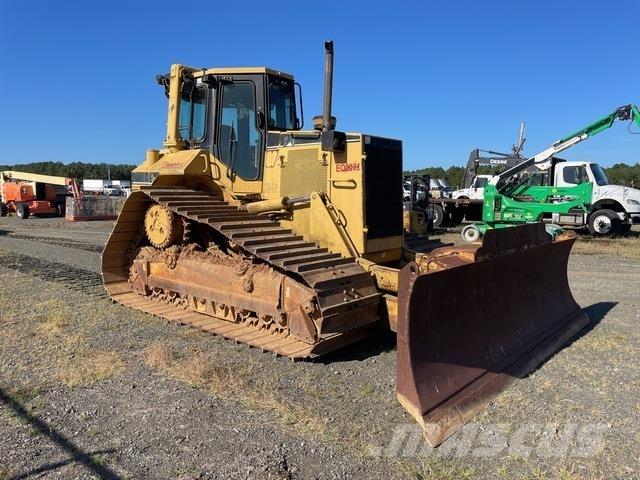 CAT D6M LGP Vikšriniai buldozeriai