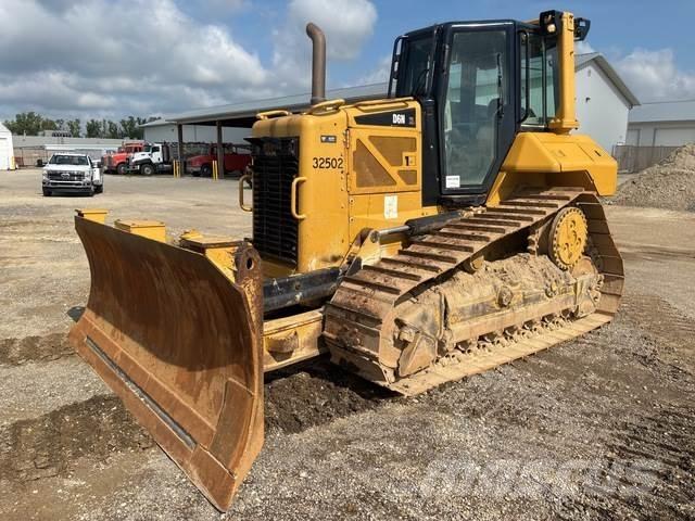 CAT D6N XL Vikšriniai buldozeriai