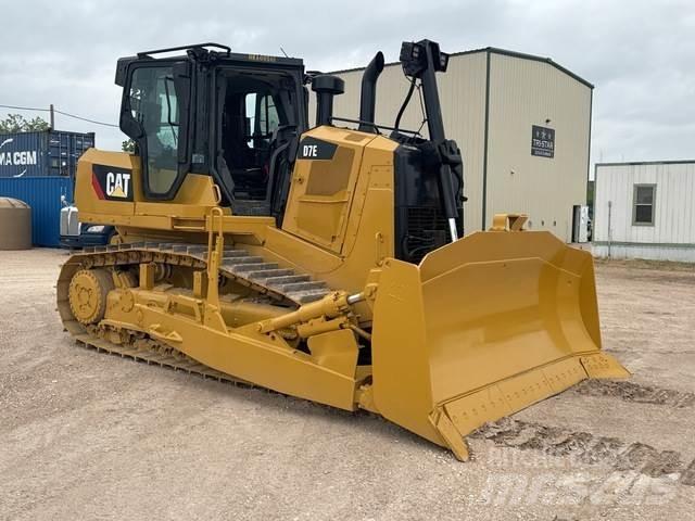 CAT D7E Vikšriniai buldozeriai
