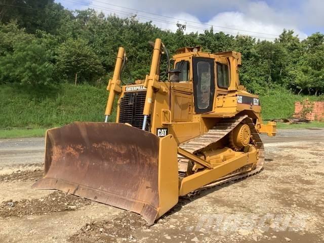 CAT D7H Vikšriniai buldozeriai