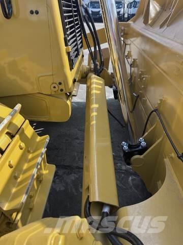 CAT D8T Vikšriniai buldozeriai