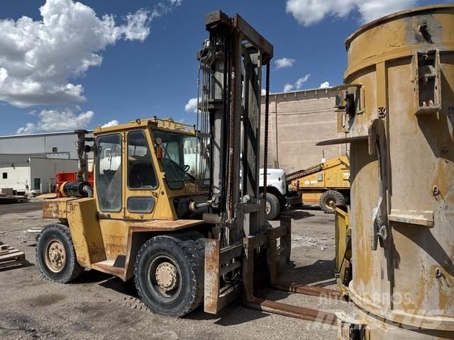 CAT DP90 Visureigiai krautuvai