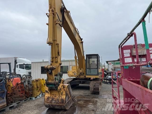 CAT E200B Vikšriniai ekskavatoriai