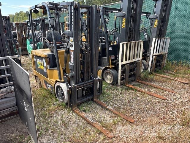 CAT EC25N2 Elektriniai šakiniai krautuvai