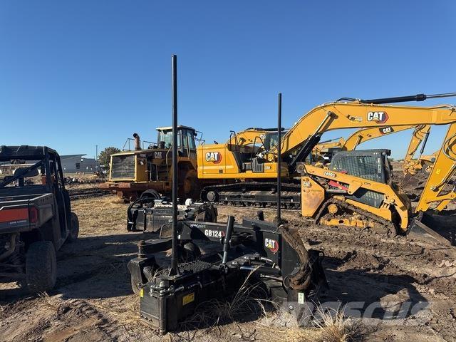 CAT GB124 Greideriai