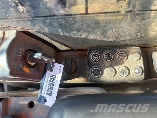 CAT MD5150C Žemės paviršiaus gręžimo technika