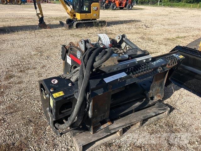 CAT PC306 Drožimo staklės