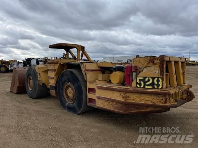 CAT R1700 Požeminis krautuvas