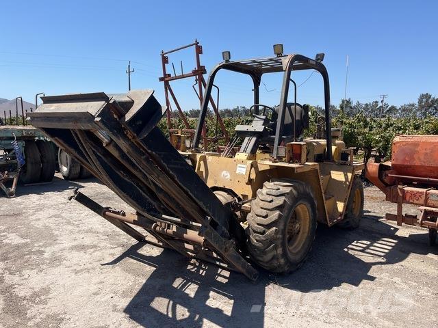 CAT R50 Visureigiai krautuvai