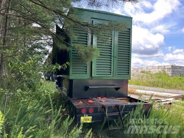 CAT SR4 Dyzeliniai generatoriai