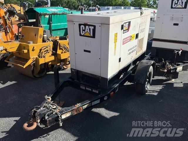 CAT XQ20 Dyzeliniai generatoriai