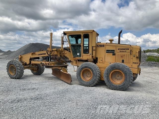 Champion 720A Greideriai