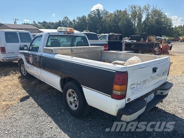 Chevrolet 1500 Pikapai / Bortiniai sunkvežimiai