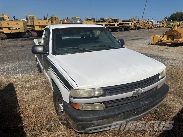 Chevrolet 1500 Pikapai / Bortiniai sunkvežimiai