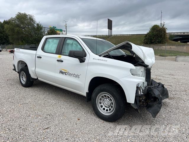 Chevrolet 1500 Pikapai / Bortiniai sunkvežimiai