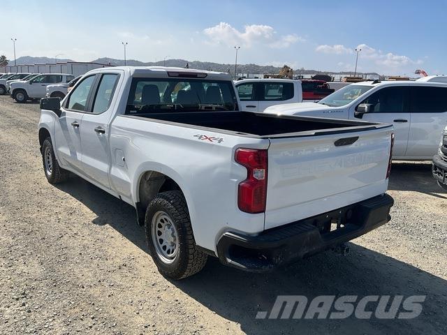 Chevrolet 1500 Pikapai / Bortiniai sunkvežimiai