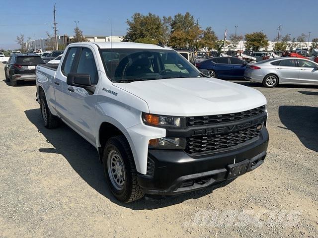 Chevrolet 1500 Pikapai / Bortiniai sunkvežimiai