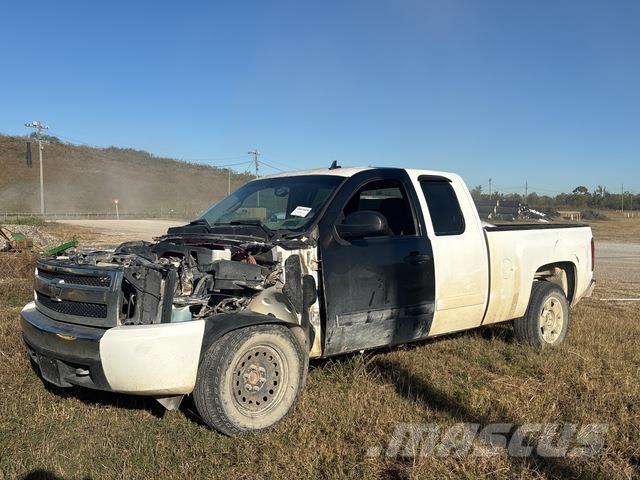 Chevrolet 1500 Pikapai / Bortiniai sunkvežimiai