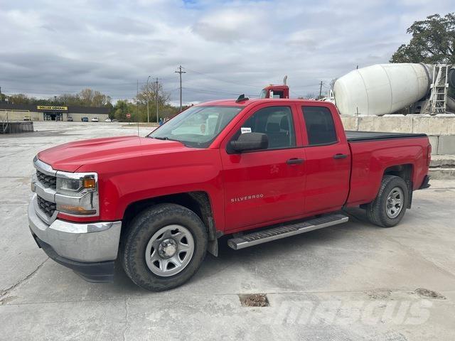 Chevrolet 1500 Pikapai / Bortiniai sunkvežimiai