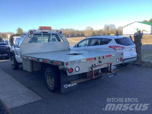 Chevrolet 3500 Platformos/ Pakrovimas iš šono