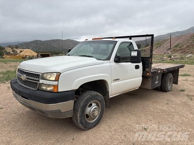 Chevrolet 3500 Platformos/ Pakrovimas iš šono