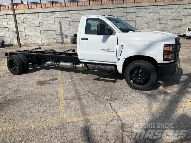 Chevrolet 4500 Kabinos ir salonai