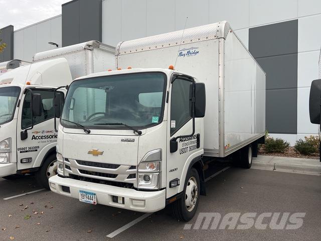 Chevrolet 4500 Sunkvežimiai su dengtu kėbulu