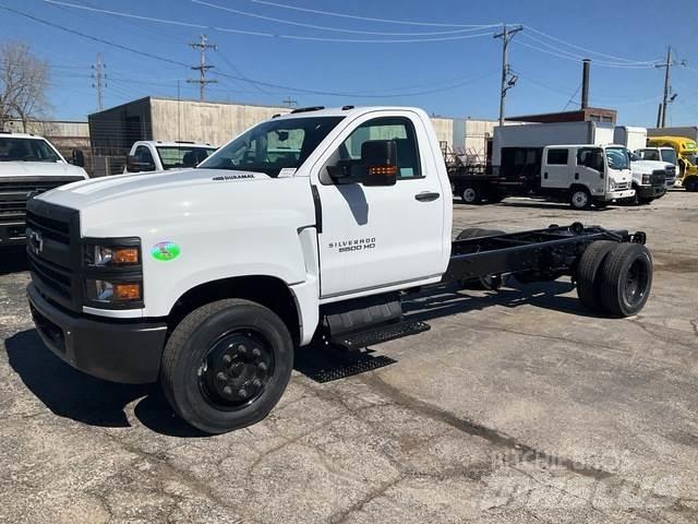 Chevrolet 6500 Kabinos ir salonai