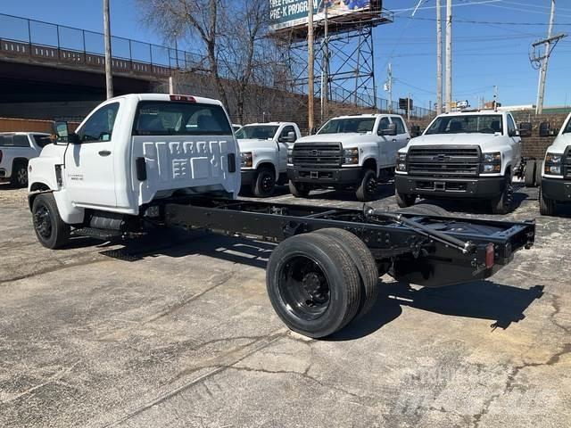 Chevrolet 6500 Kabinos ir salonai
