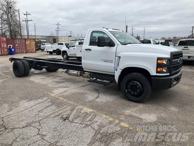 Chevrolet 6500 Kabinos ir salonai