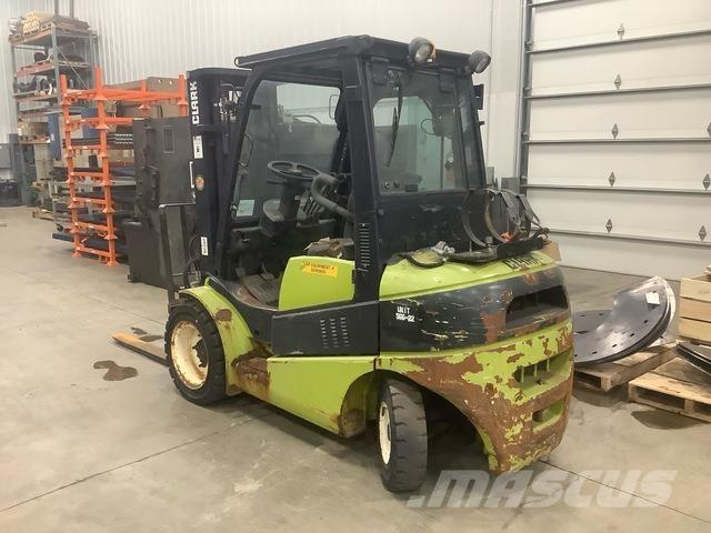 Clark C30L Šakiniai krautuvai - Kita