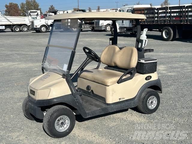 Club Car Tempo Statyba - Kita