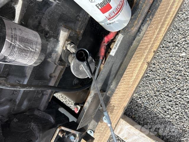 Cummins QSM11 Varikliai