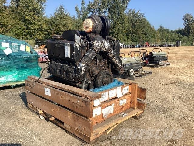 Cummins V903 Varikliai
