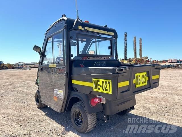 Cushman 800E Statyba - Kita