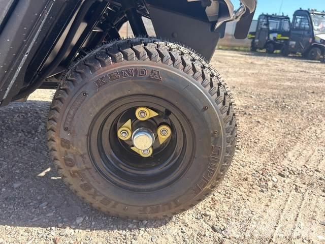 Cushman 800E Statyba - Kita