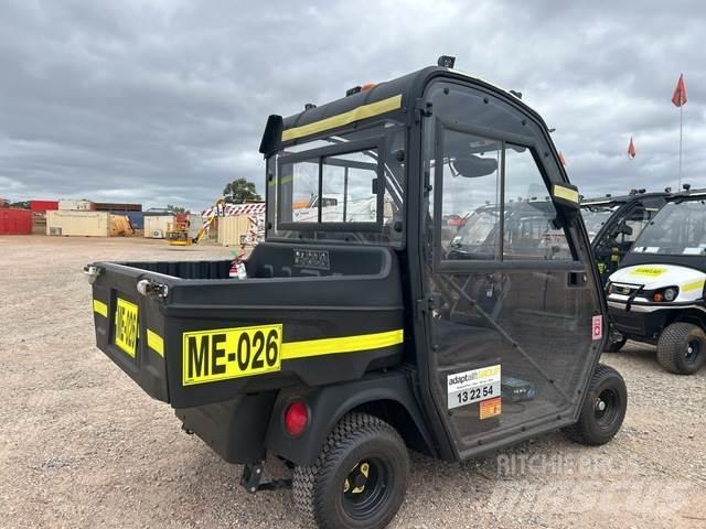 Cushman 800E Statyba - Kita