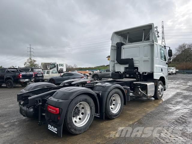 DAF CF 450 Naudoti vilkikai
