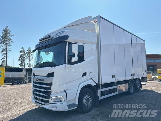 DAF XF 530 FAN Sunkvežimiai su dengtu kėbulu